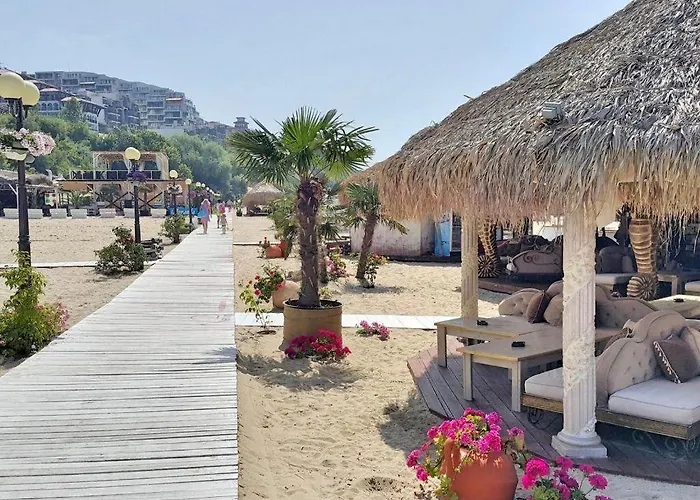 Dolce Sea View Апартамент *